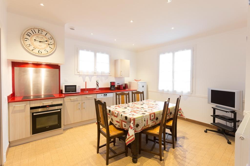 Appartements - Chez Alice Salies-de-Béarn Exteriör bild